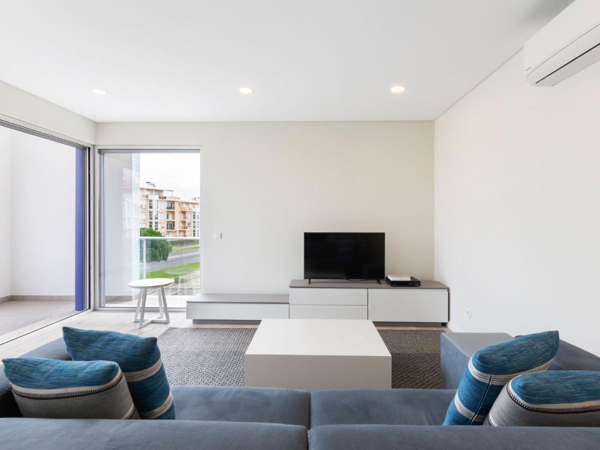 Beautiful Apartment In S O Martinho Do Porto With Balcony São Martinho do Porto Eksteriør bilde